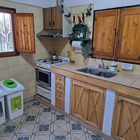 Aire De Barreal Hostel Andino Bagian luar foto
