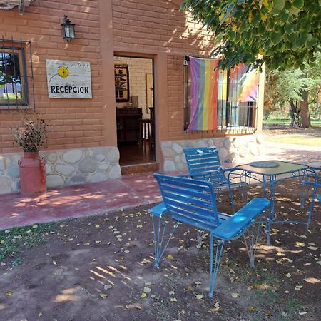 Aire De Barreal Hostel Andino Bagian luar foto