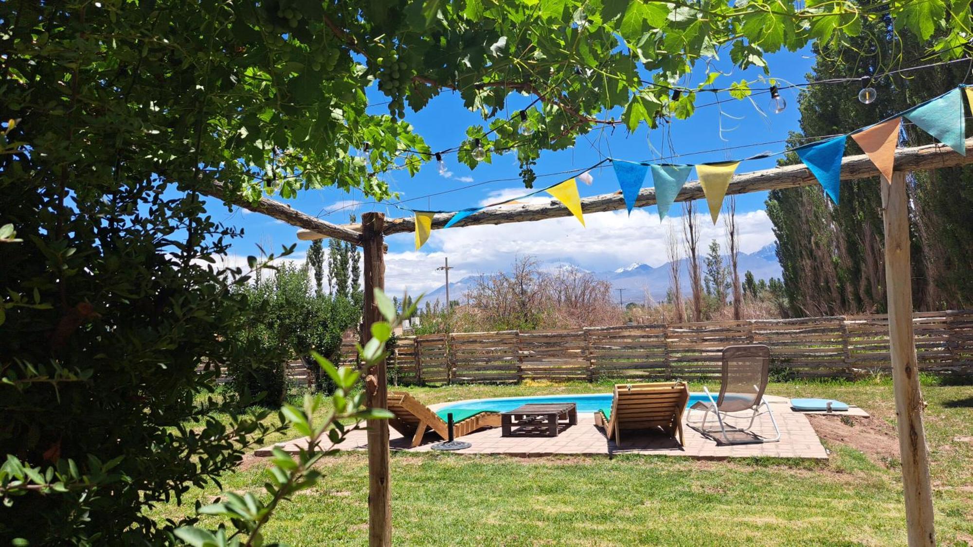 Aire De Barreal Hostel Andino Bagian luar foto