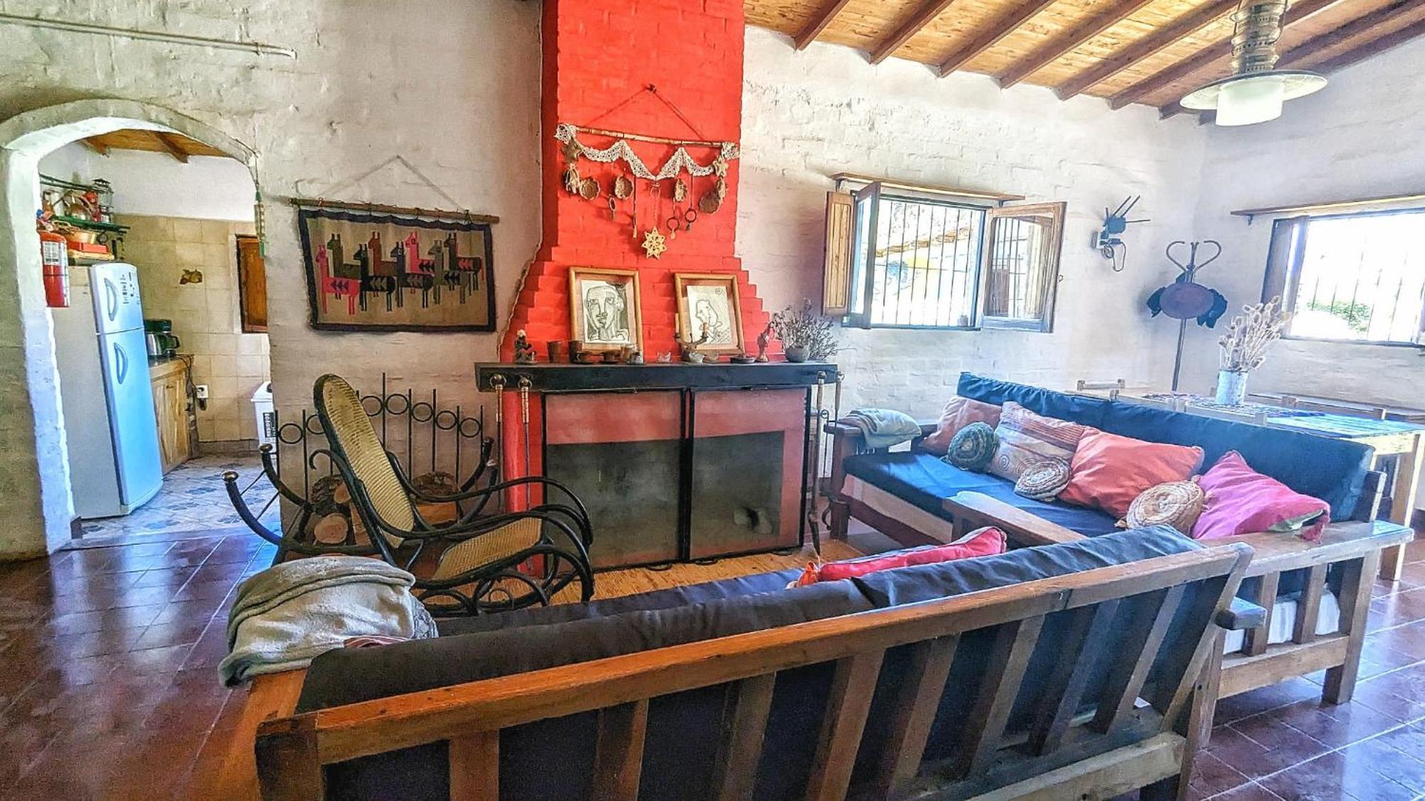 Aire De Barreal Hostel Andino Bagian luar foto